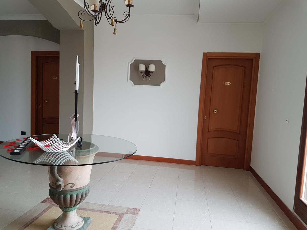 Hotel Joy Castel Volturno Zewnętrze zdjęcie
